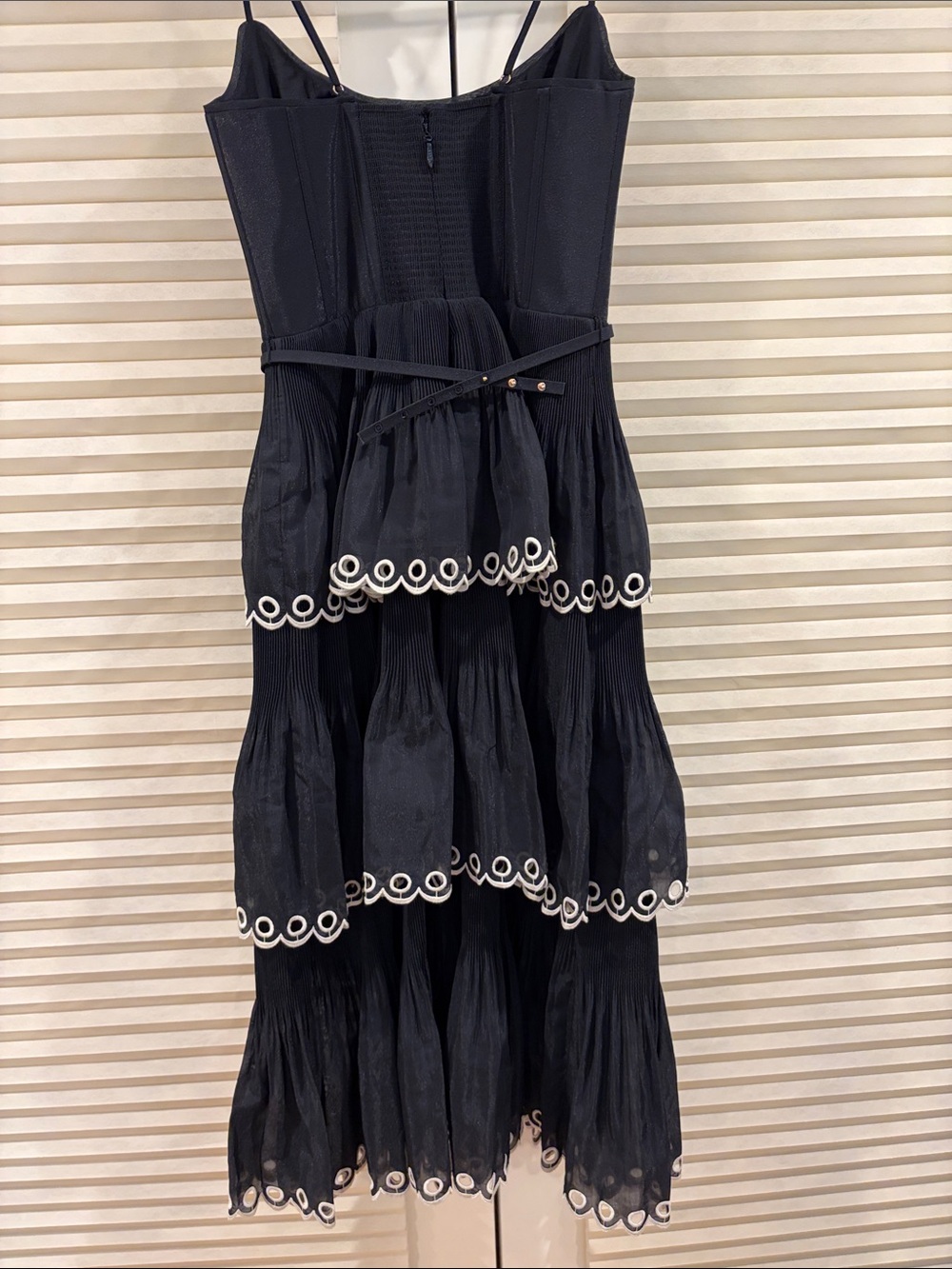 🔥CLEARANCE🔥 NWOT Zimmermann Black Tiered Spaghetti Dress, Size AU 2 = M - Picture 8 of 12